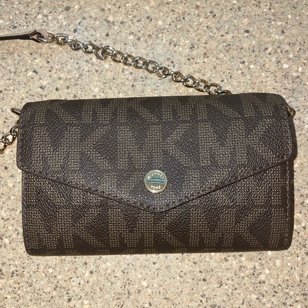 Michael Kors card bag